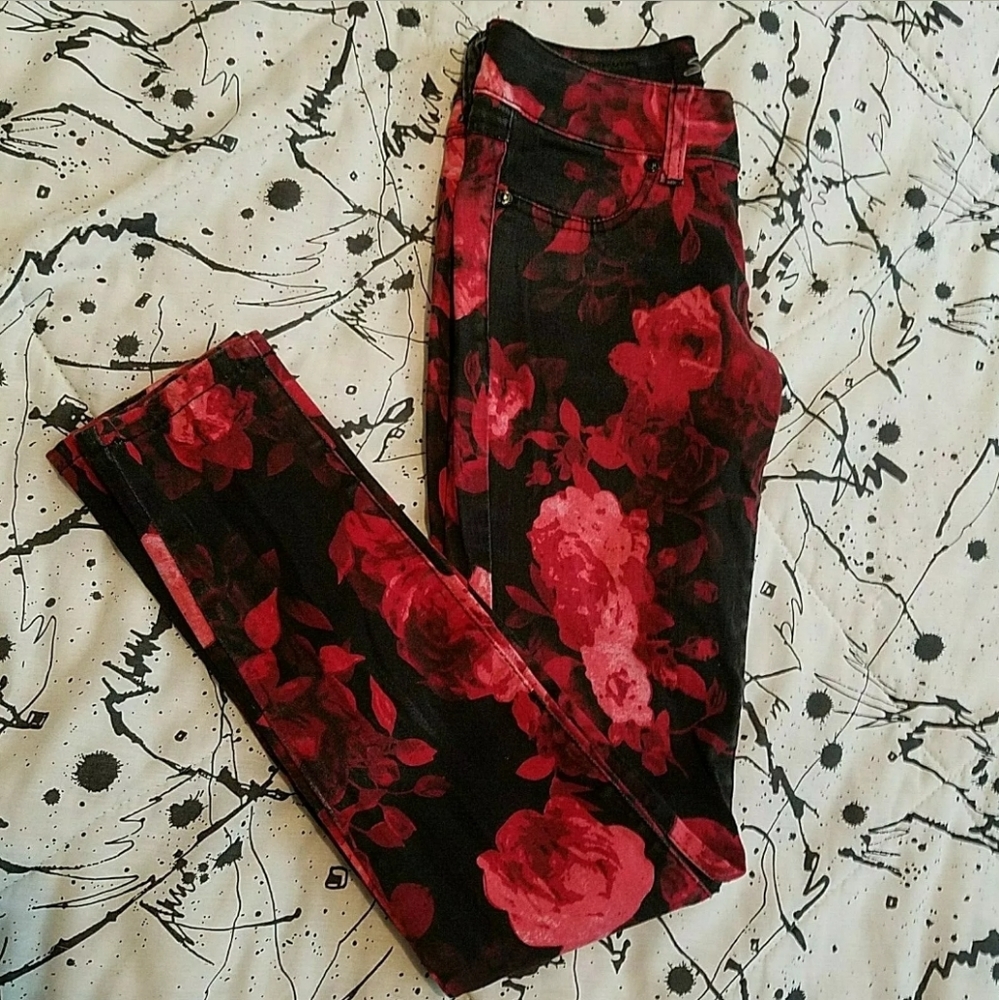 Seven 7 Skinny Jeans